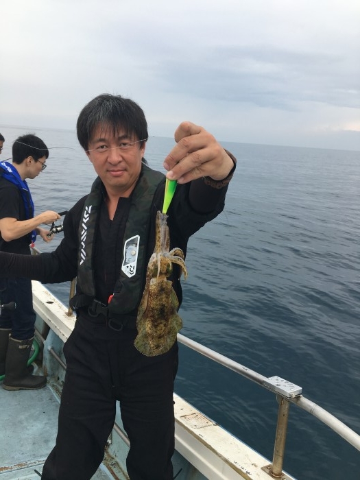 ティップラン半夜便 の写真