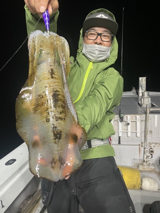 1便、中深海スロー 2便アオリTR〜夜アオリ の写真