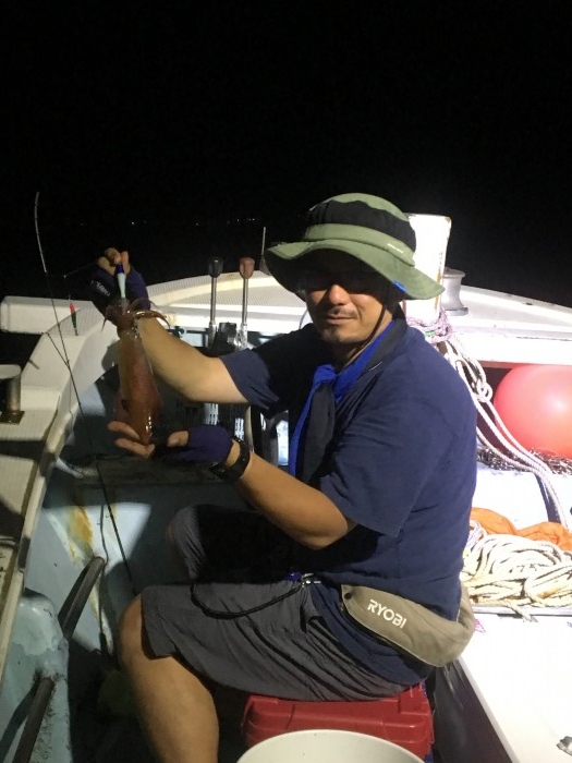 12日アカイカ の写真