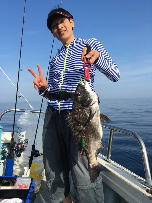 6月4日鯛ラバ、ライトジギングで出船 の写真