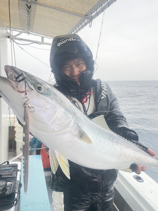 時化の合間も今日まで の写真